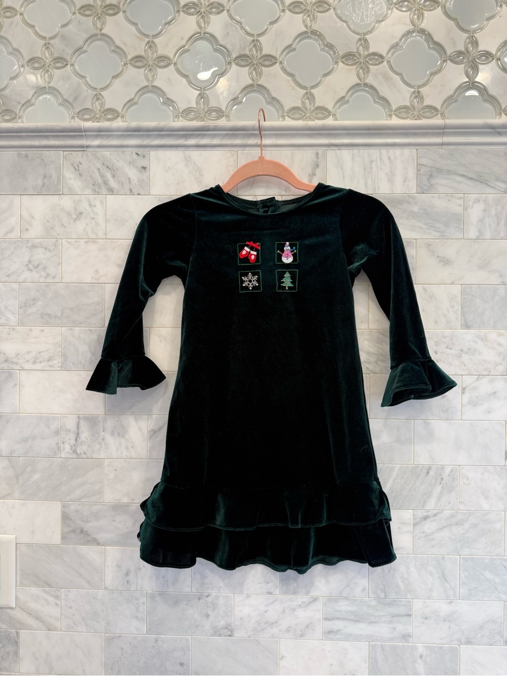 NWOT Holiday velvet dress